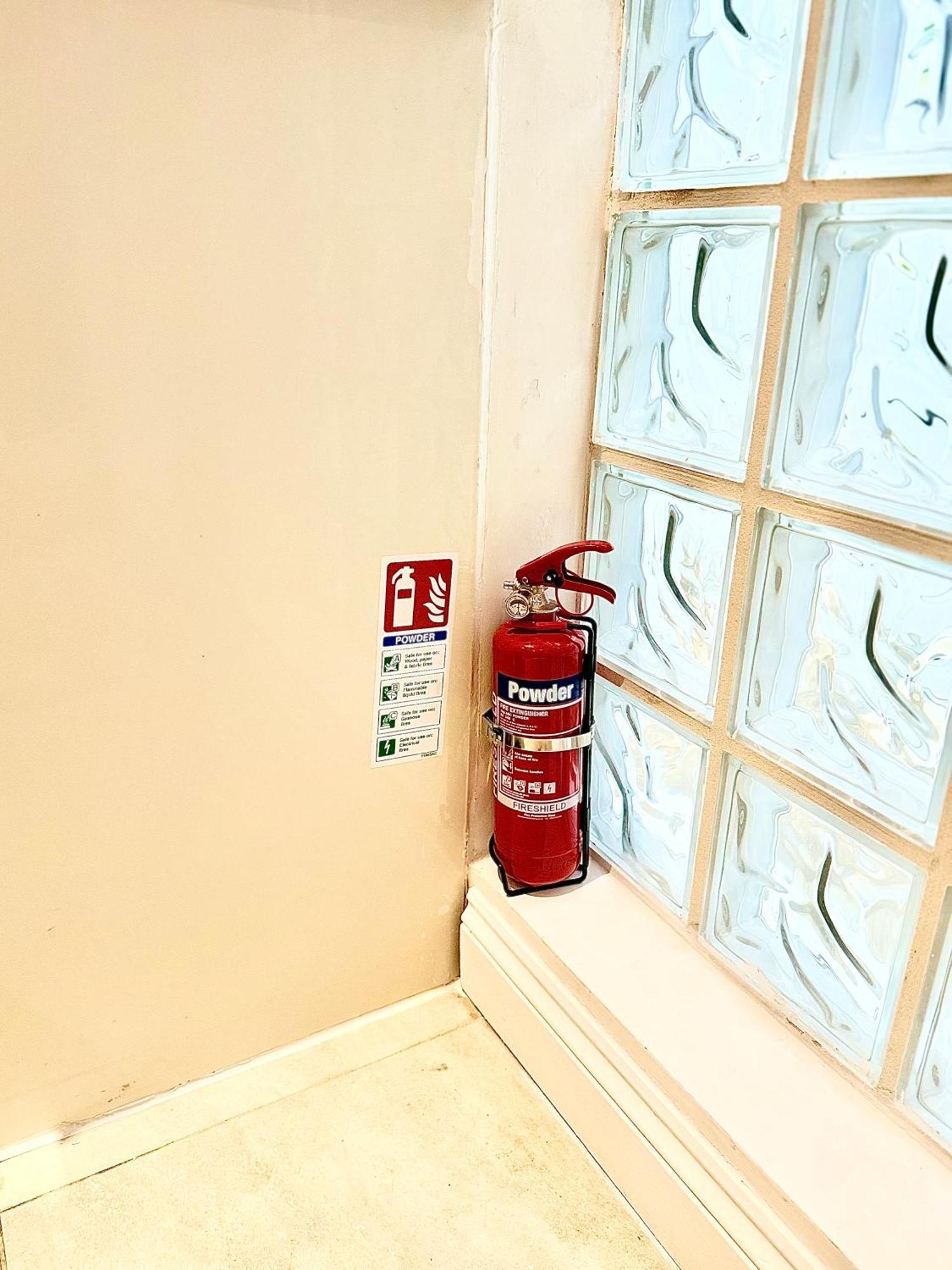 Hammersmith Broadway Apartment