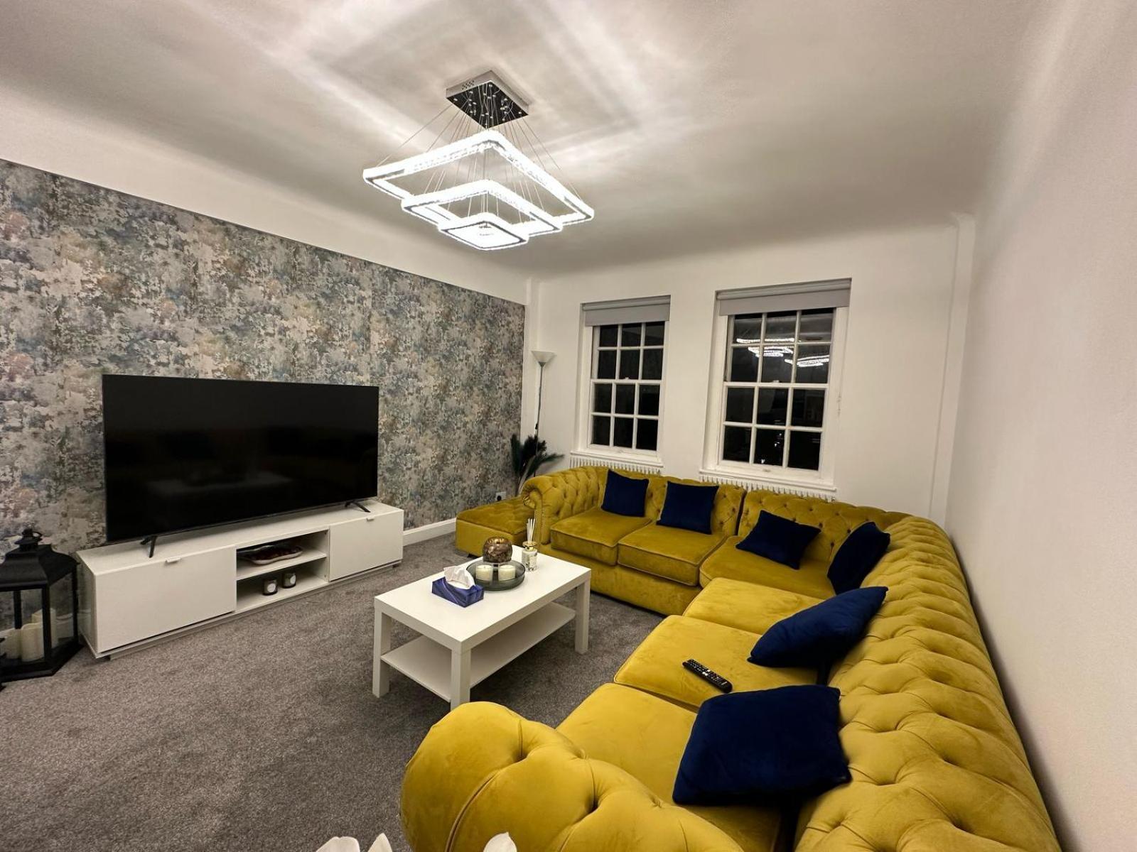 Kensington Apartment London