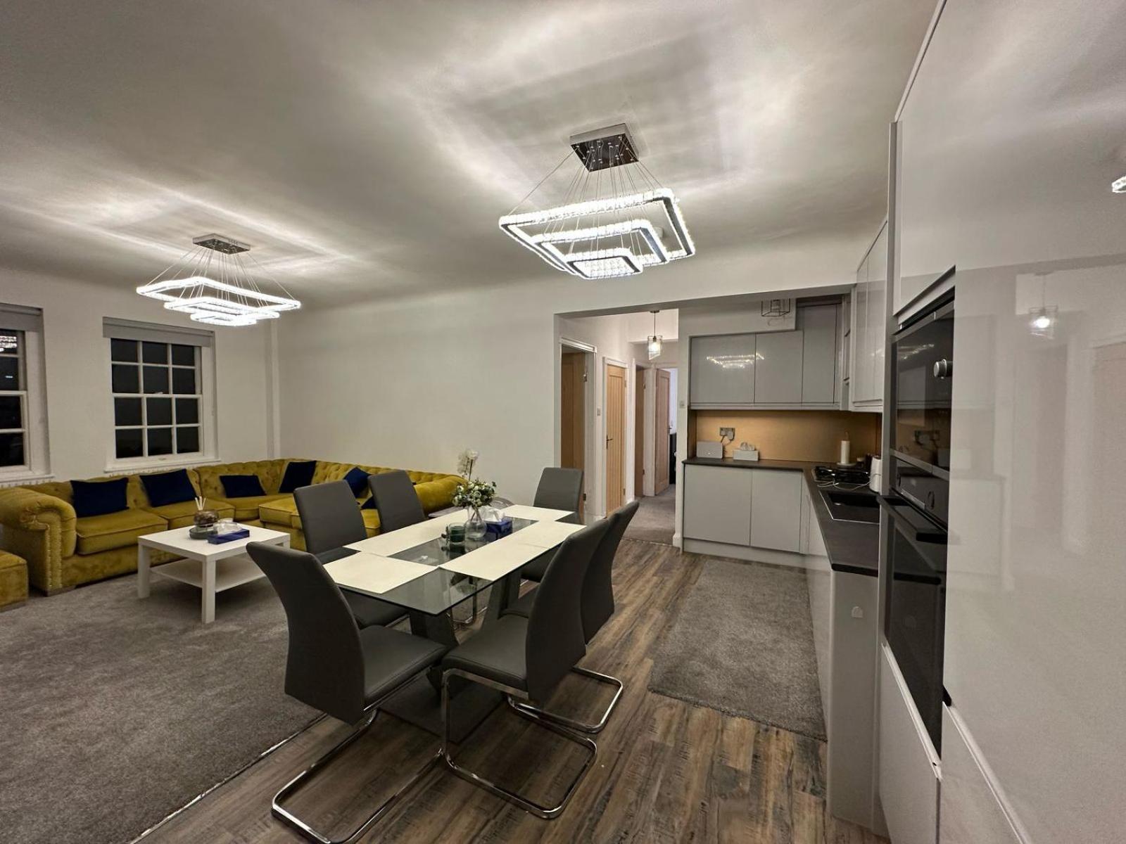 Apartment Kensington London