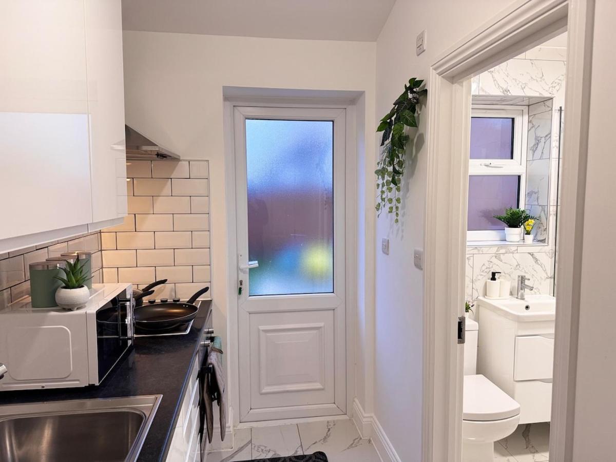 Family Retreat 30min To Apartment *