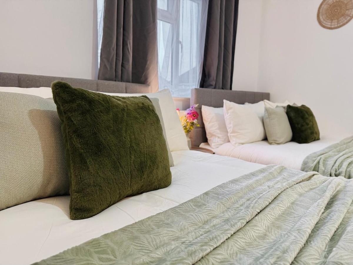 Family Retreat 30min To Apartment London