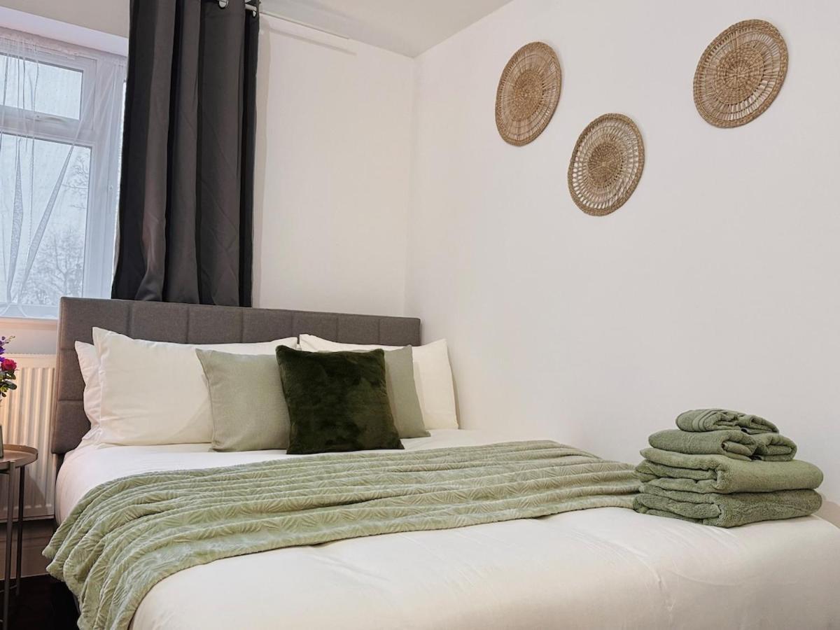 Apartment Family Retreat 30min To London