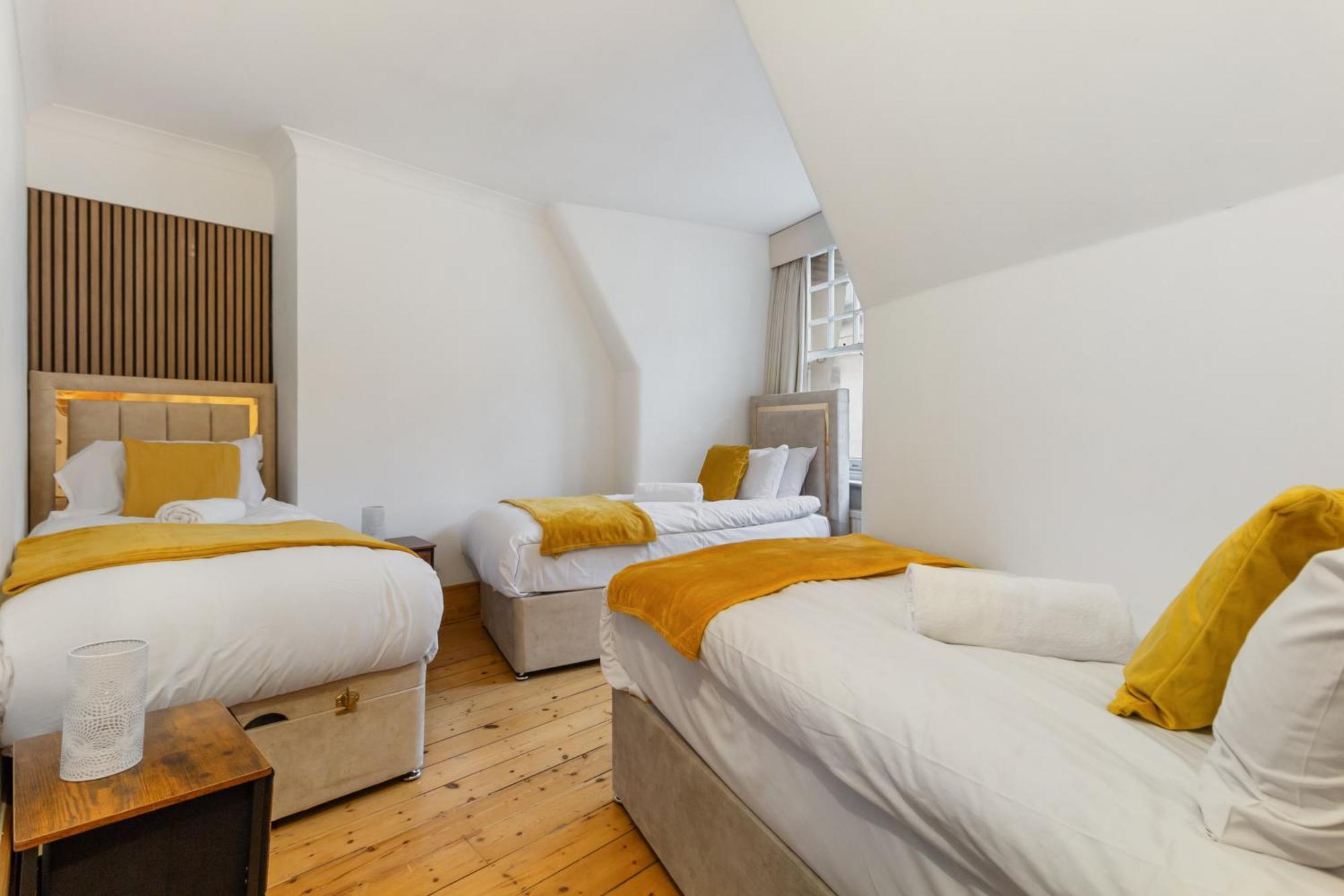 Elegant 3-bedroom In The Heart Of Piccadilly Circus No Lift- 4gl * London