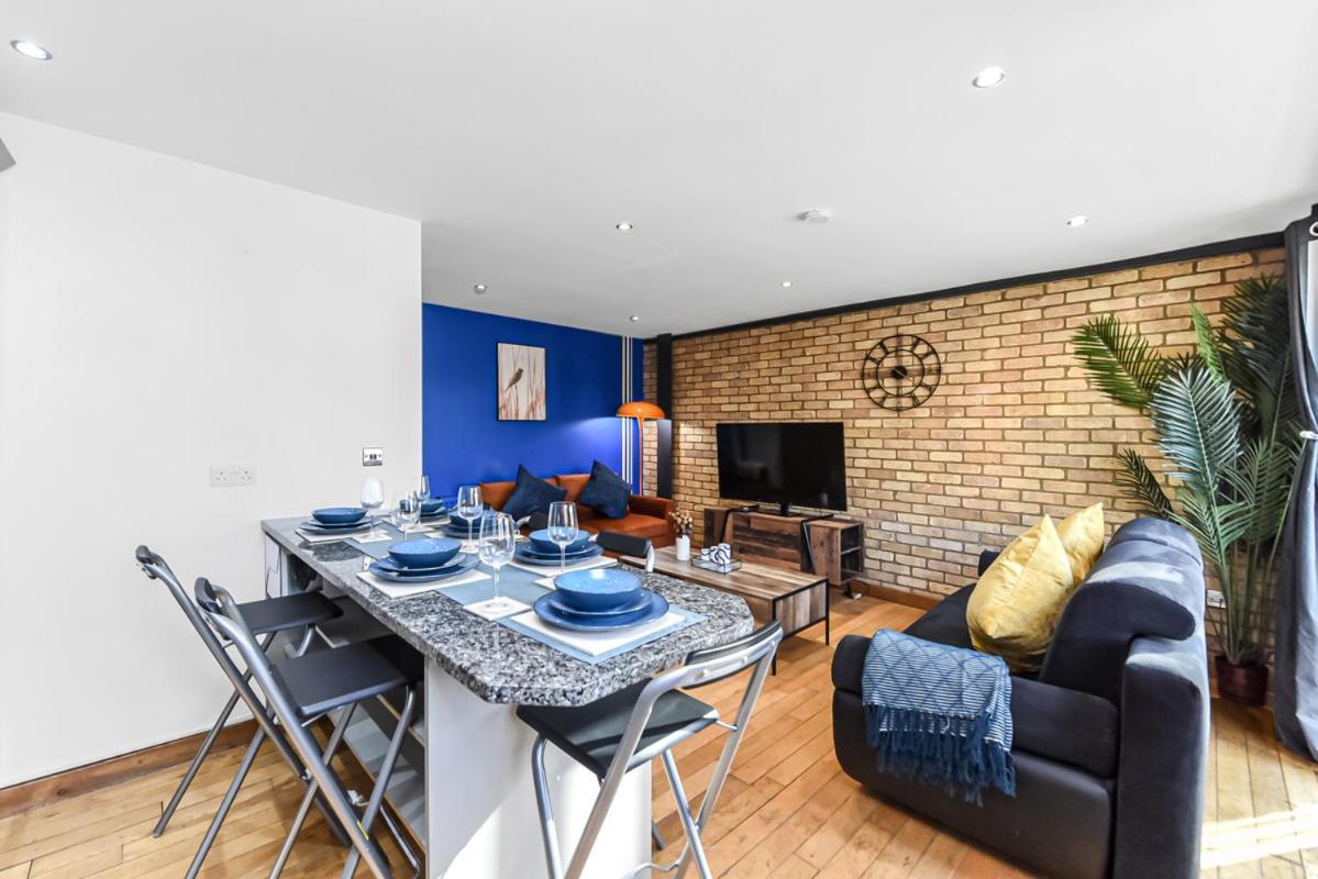 Family Friendly, Zone 1, 2 Beds, * London