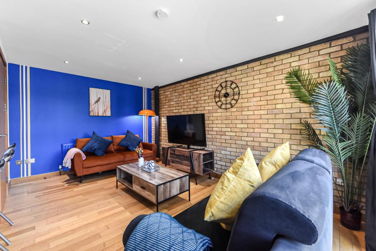 Family Friendly, Zone 1, 2 Beds, * London
