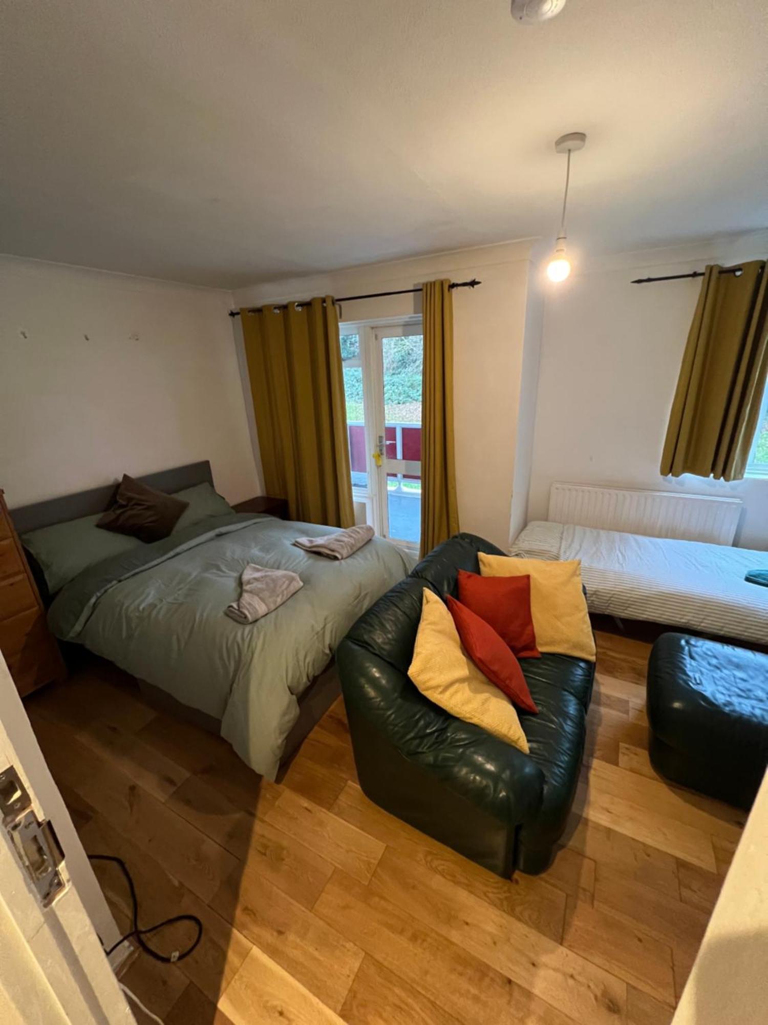 Apartment Royal Height - 3 Bed In Wembley