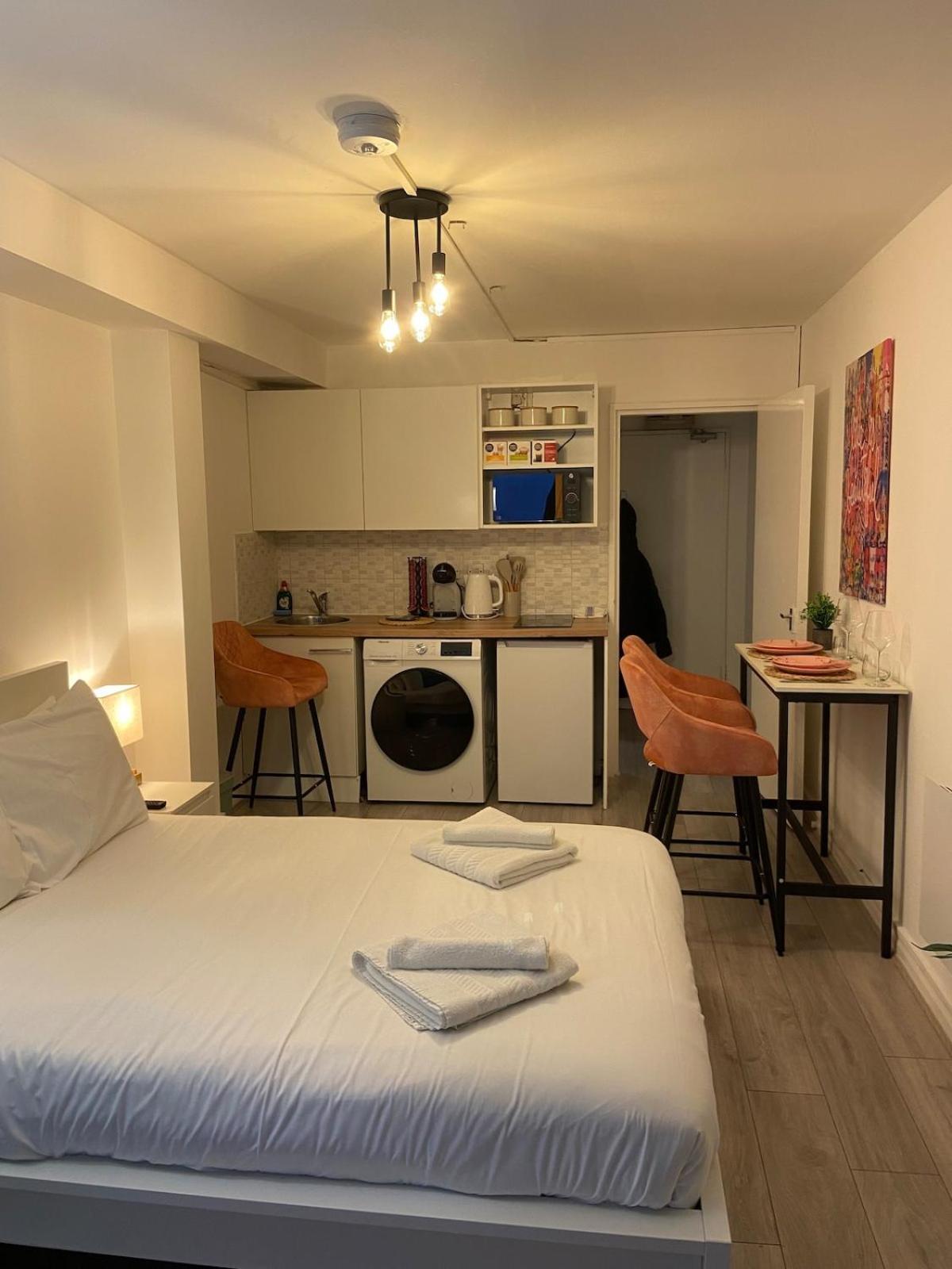 Cityscape Apartment London