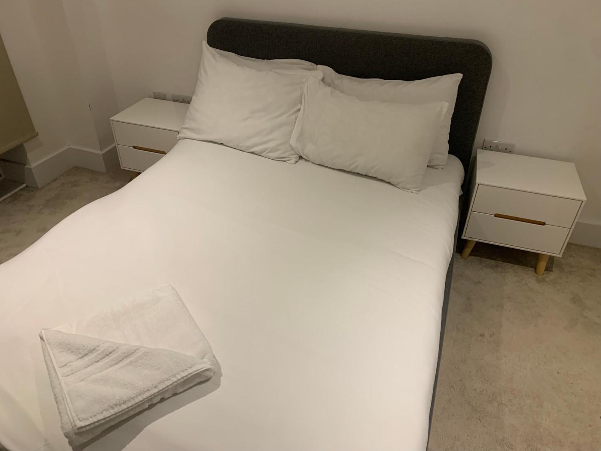 Lovely 1bed Flat 10mins To Canary Wharf & Parking Leilighet *