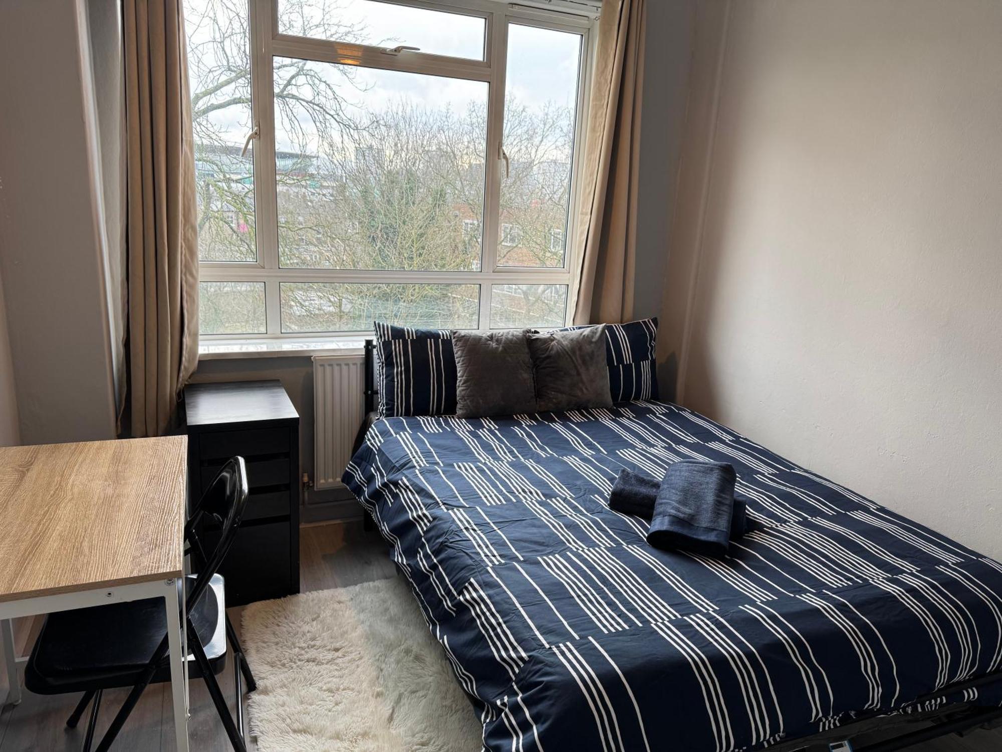 Huge 5 Bedroom Flat For 10 People 2 Min Away From Emirates Stadium Zone 2