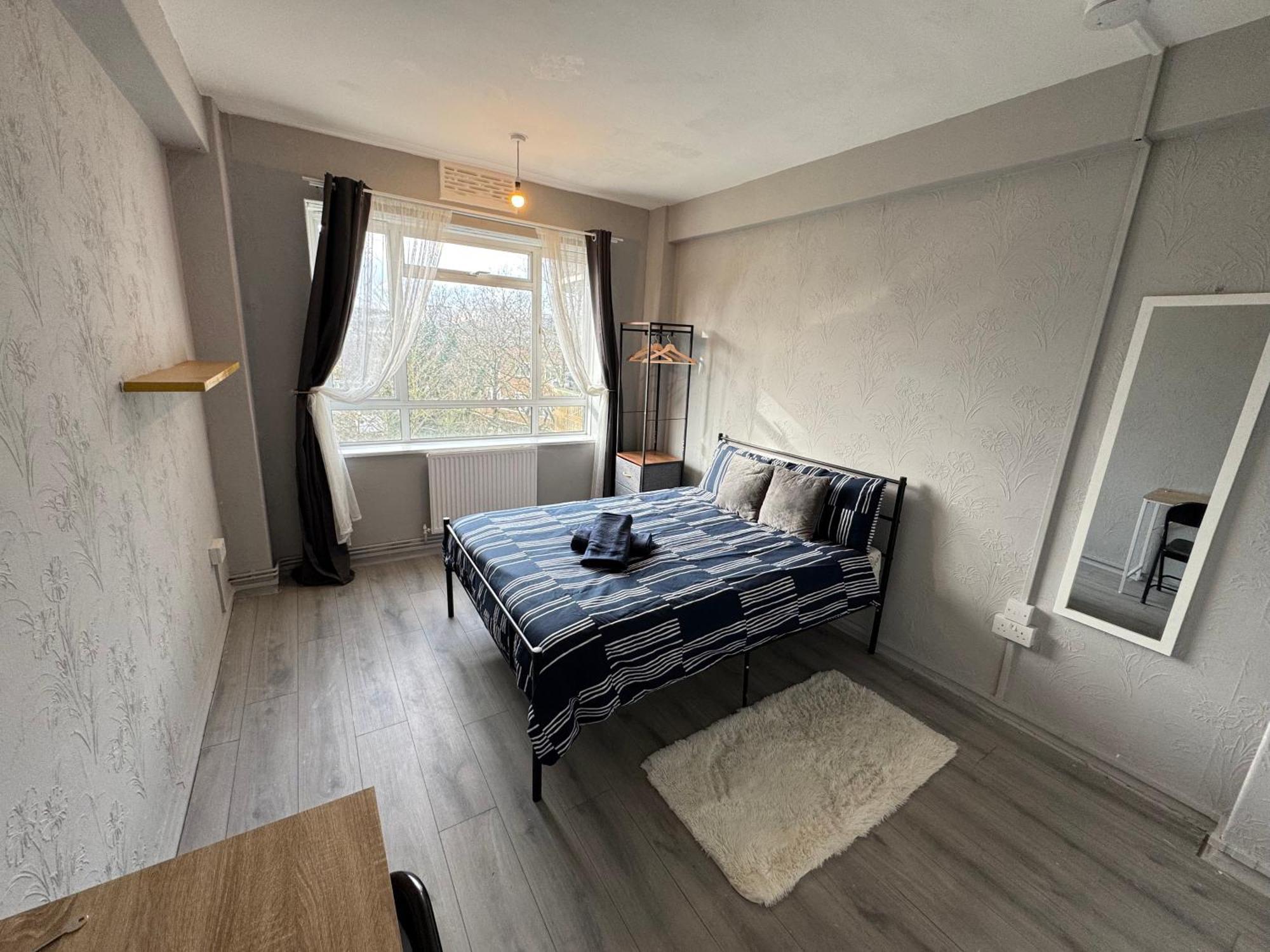 Huge 5 Bedroom Flat For 10 People 2 Min Away From Emirates Stadium Zone 2 * London