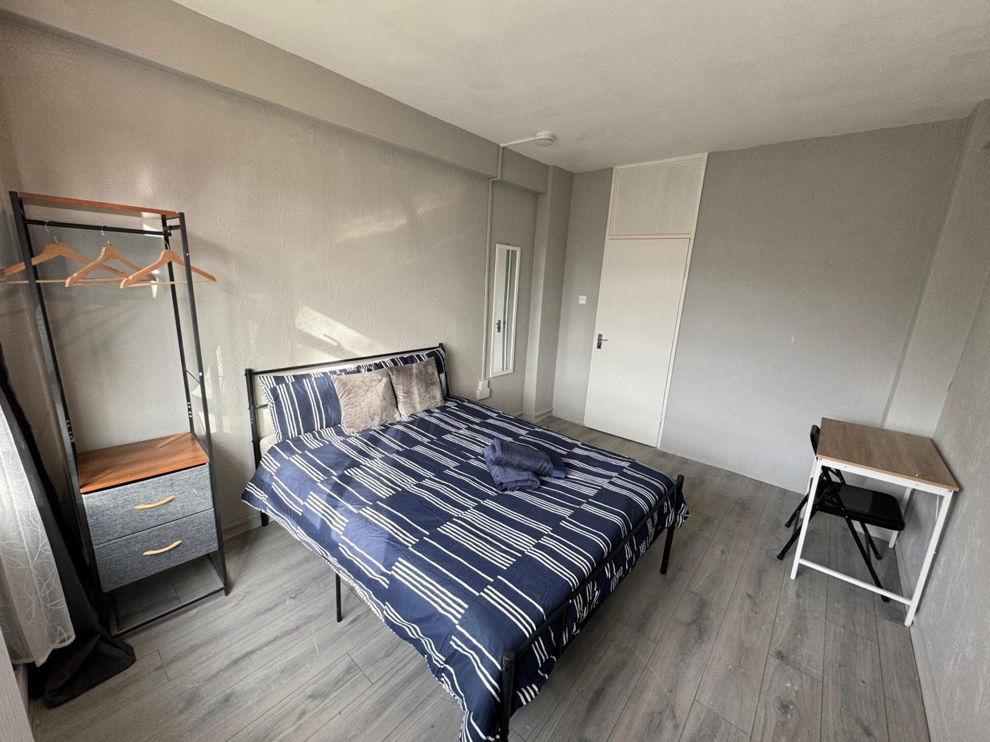 Huge 5 Bedroom Flat For 10 People 2 Min Away From Emirates Stadium Zone 2 * London