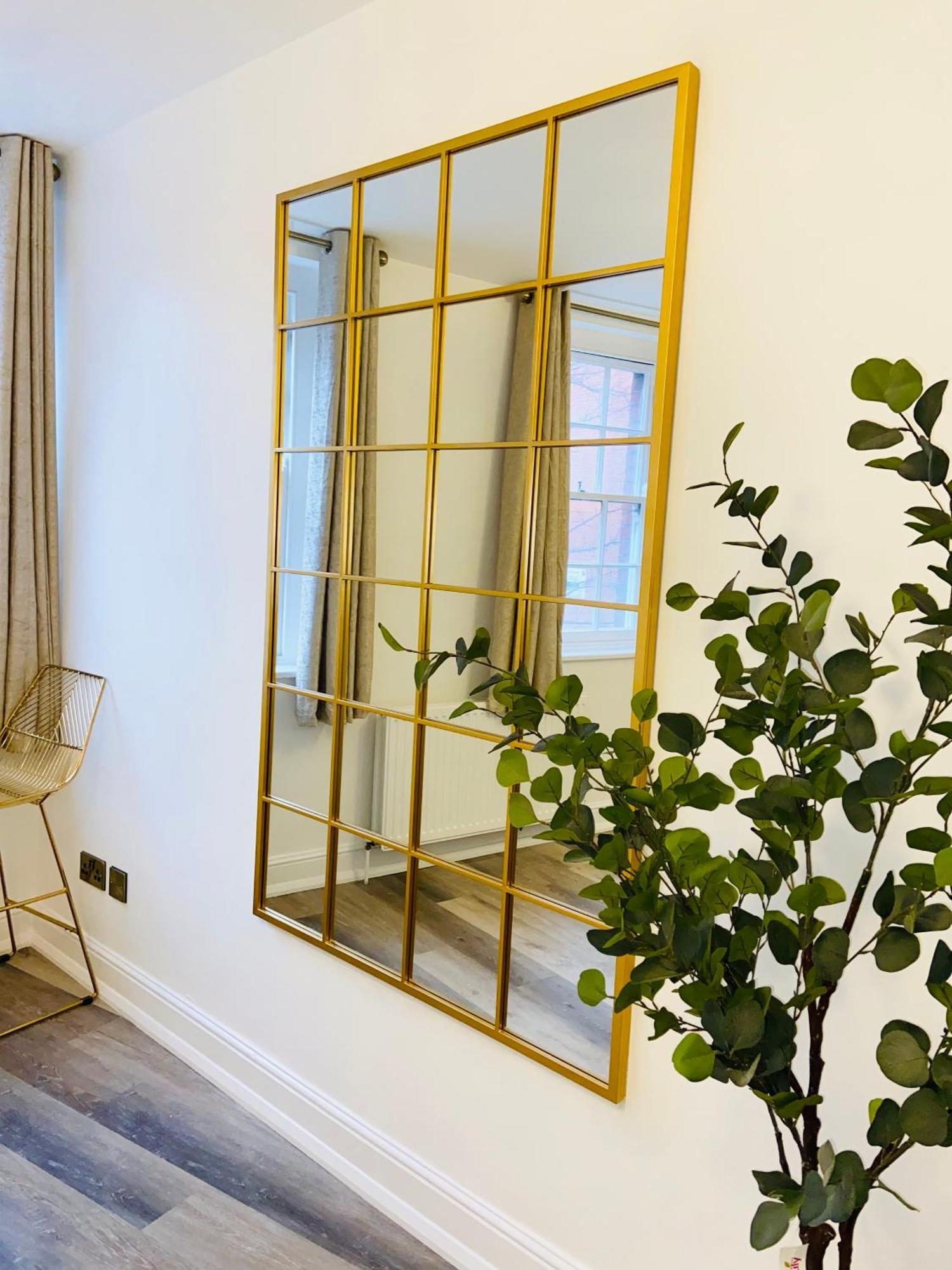 Stunning Shoreditch Apartment! * London