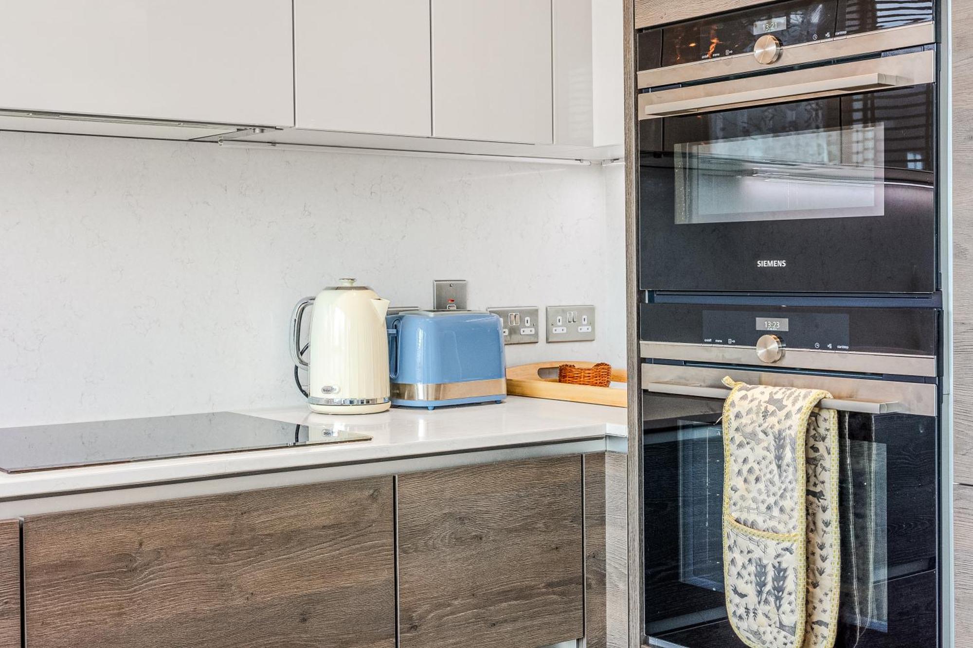 Bright 1 Bdr With Terrace & Great Travel Links * Londres