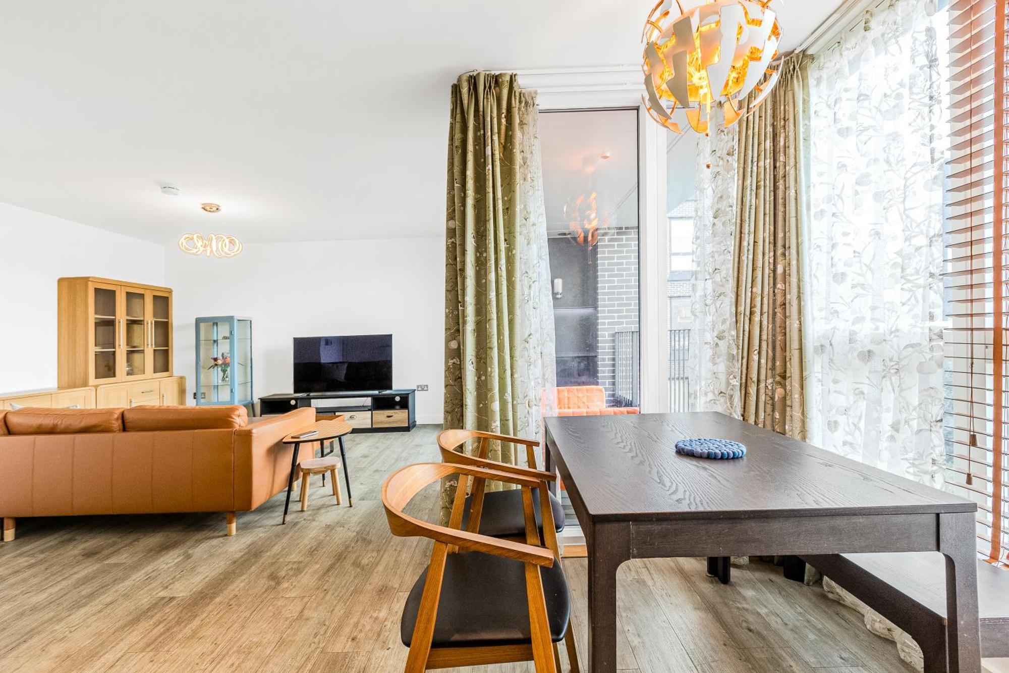 Apartamento Bright 1 Bdr With Terrace & Great Travel Links *