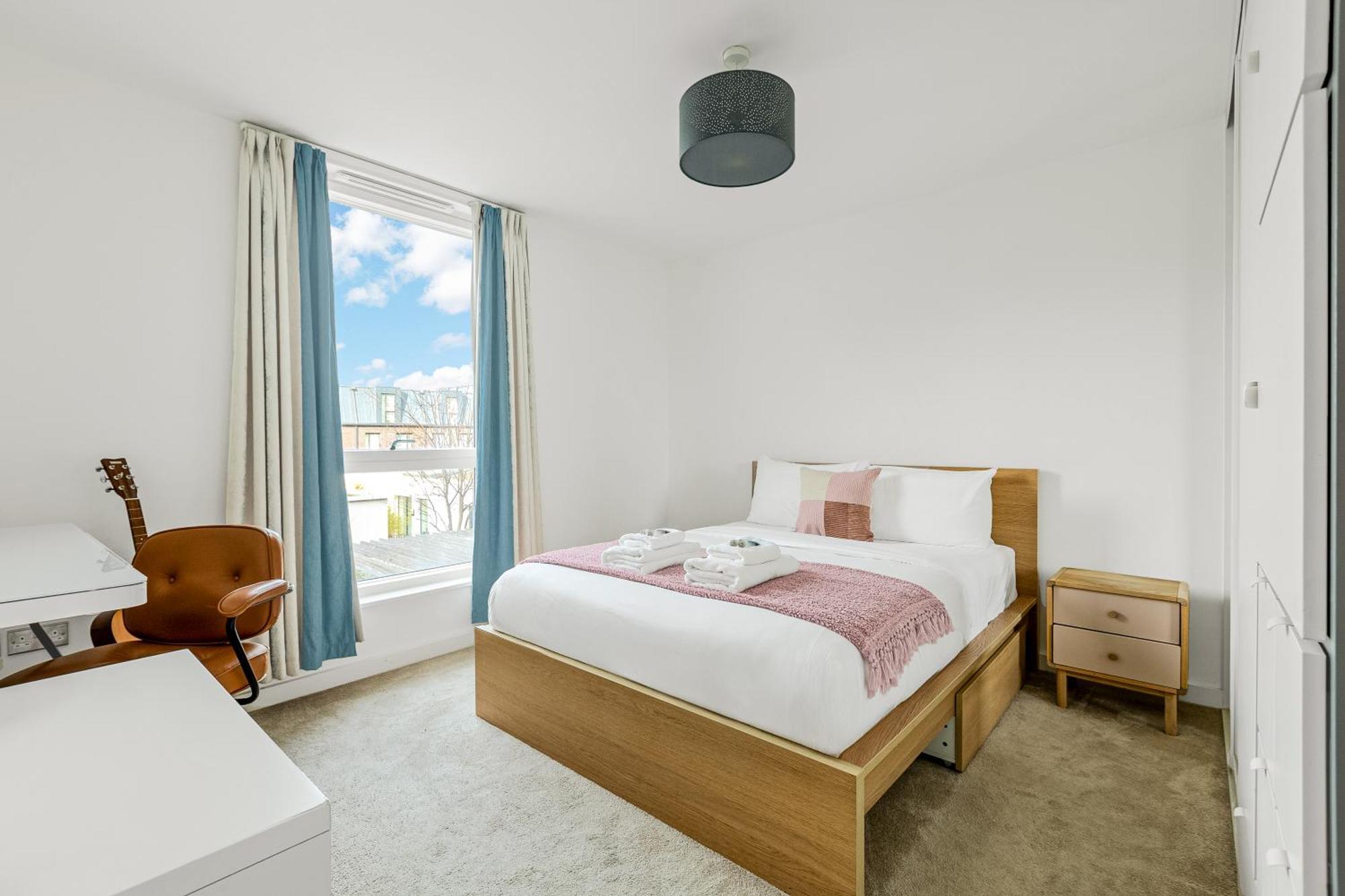Apartamento Bright 1 Bdr With Terrace & Great Travel Links *