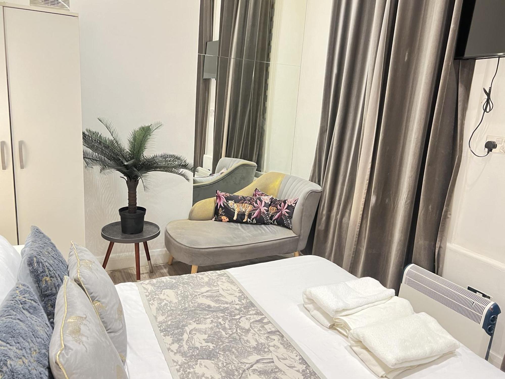 The Regent - Entire In - Prime Location Apartamento