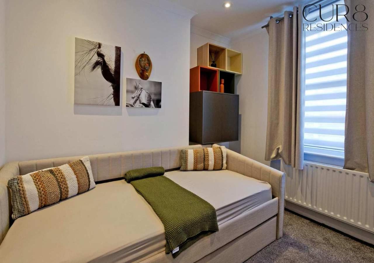 Charming Mews House In The Heart Of South Kensington Apartment