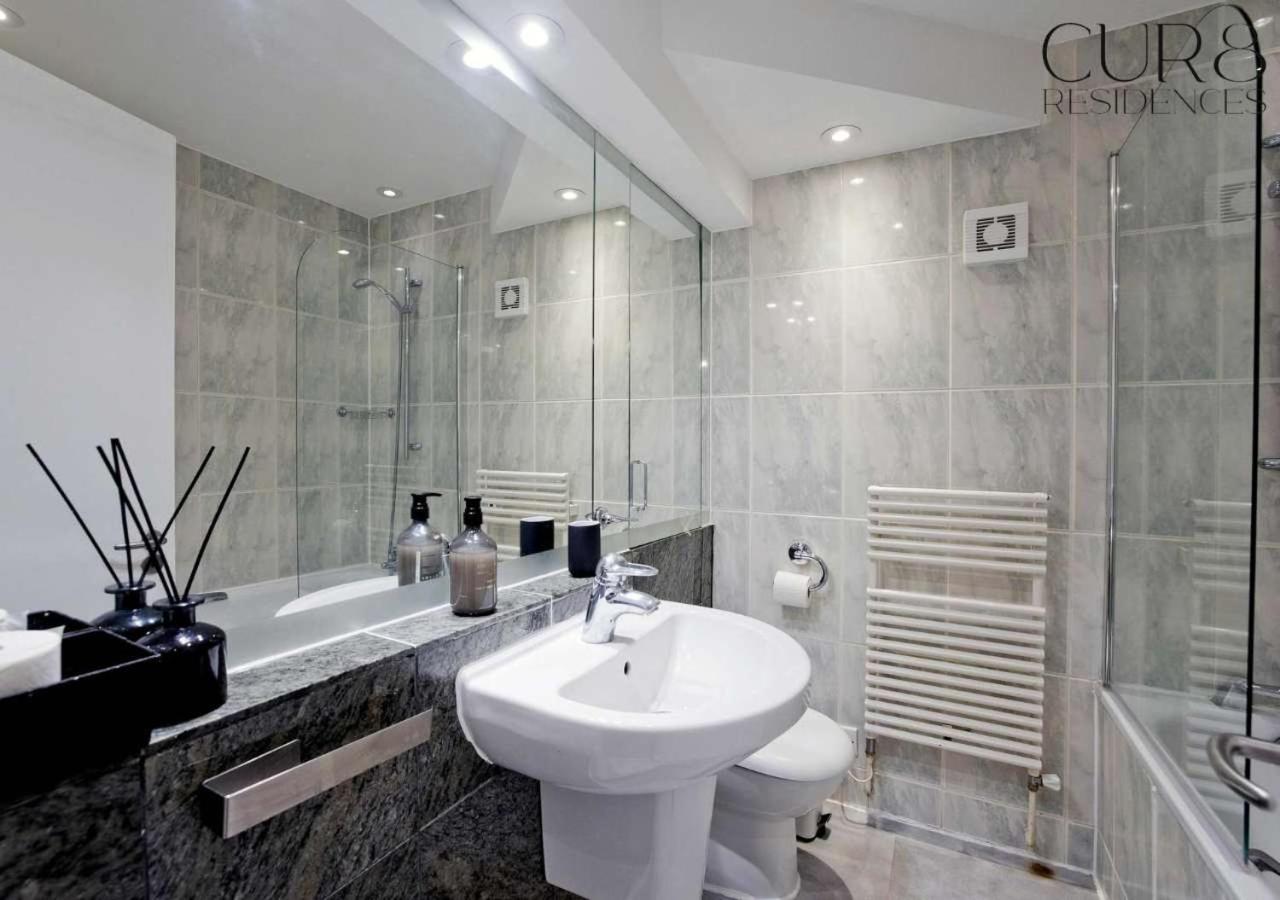 Charming Mews House In The Heart Of South Kensington London