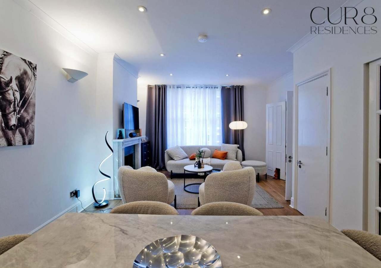 Charming Mews House In The Heart Of South Kensington * London