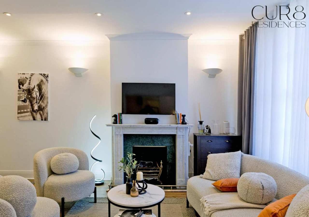 Charming Mews House In The Heart Of South Kensington Apartment