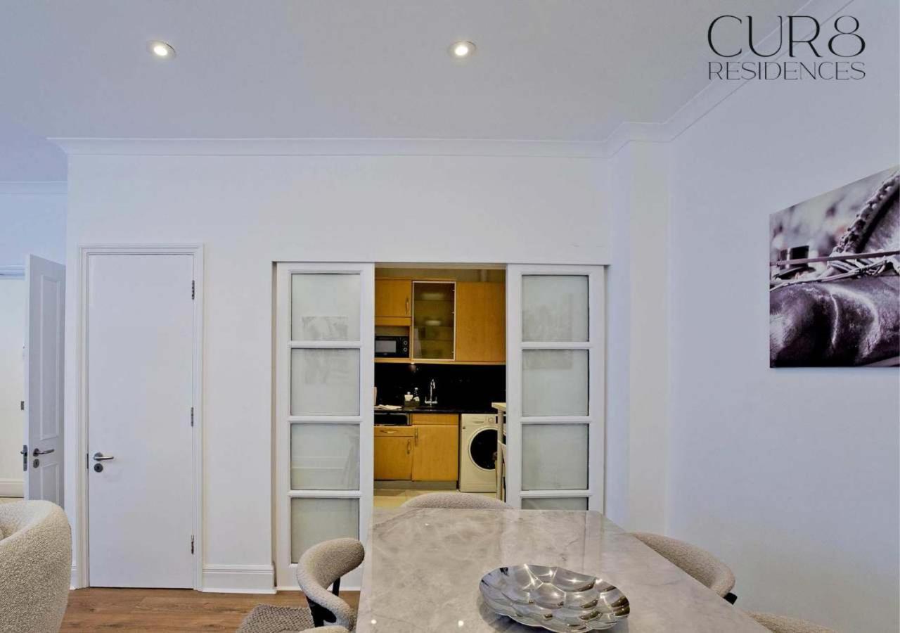 Charming Mews House In The Heart Of South Kensington * London