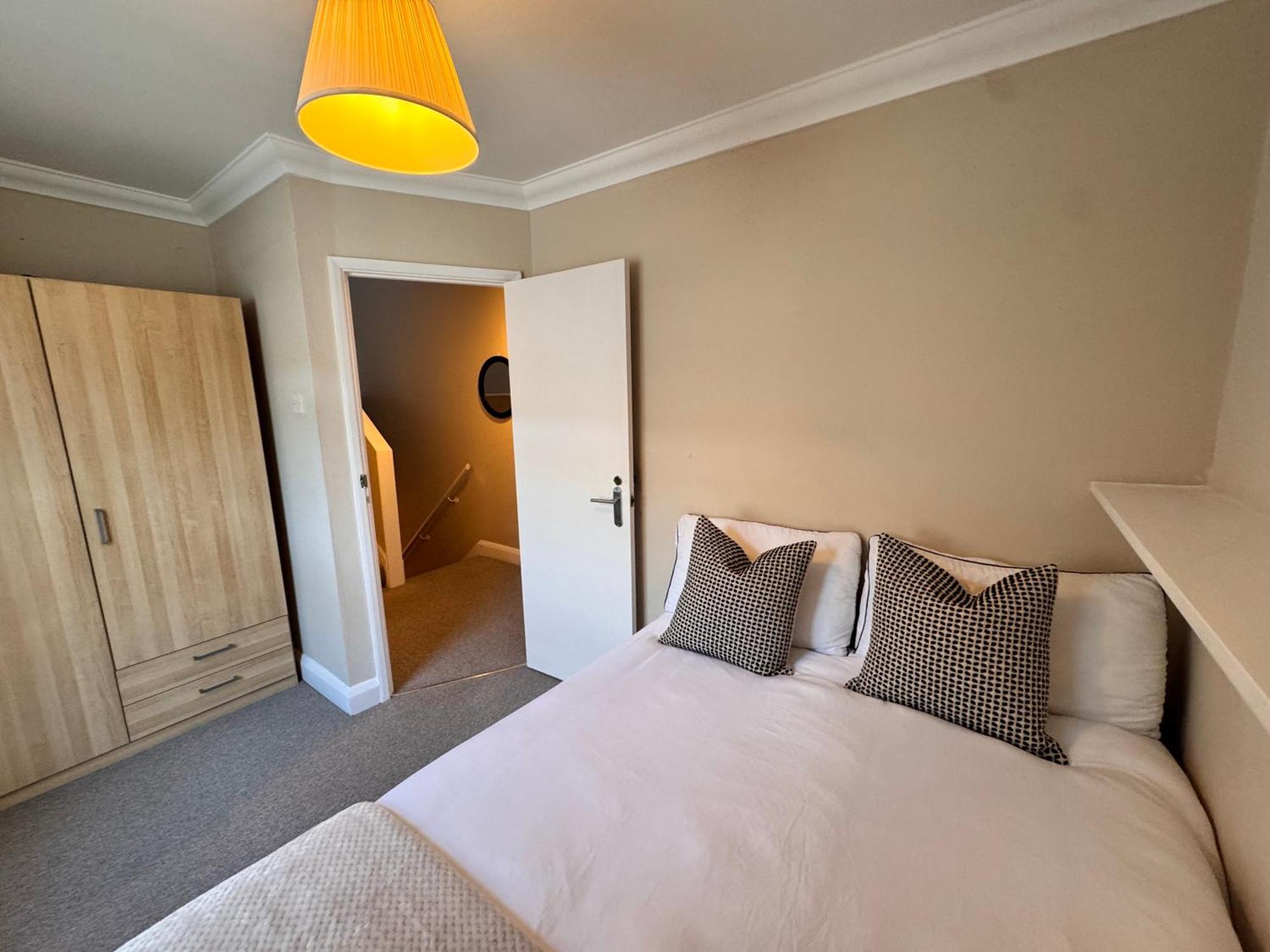 Modern 2 Bed Kensal Rise - Easy Access Apartment London