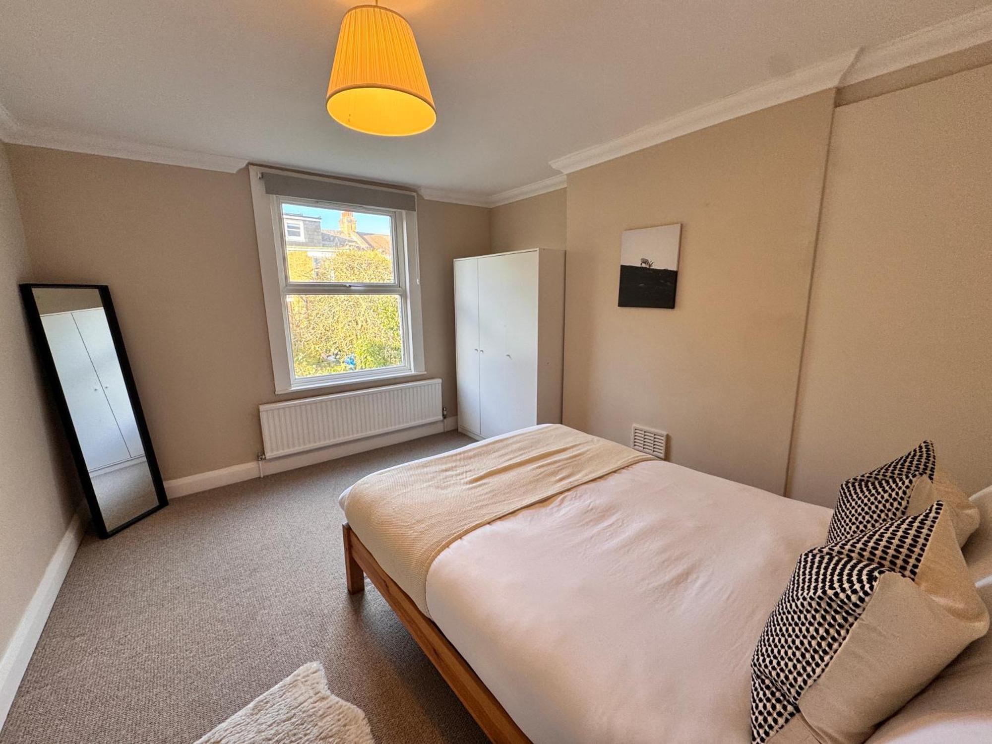 Modern 2 Bed Kensal Rise - Easy Access Apartment