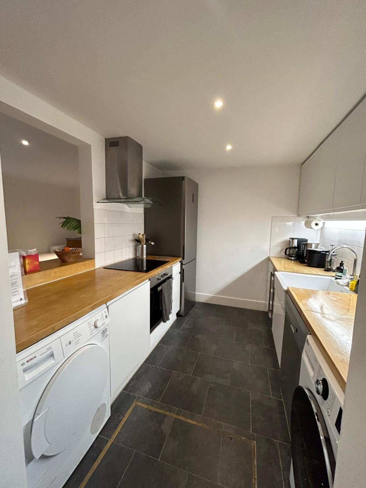 Sophisticated 2 Bed Apartment, Hyde Park Leilighet *