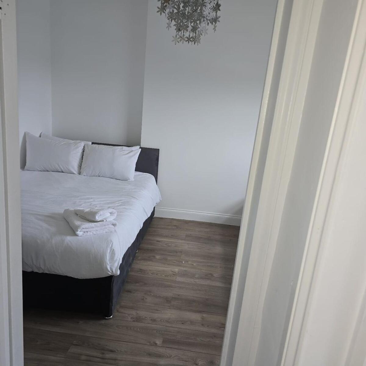 Stunning Little Venice Apartment London