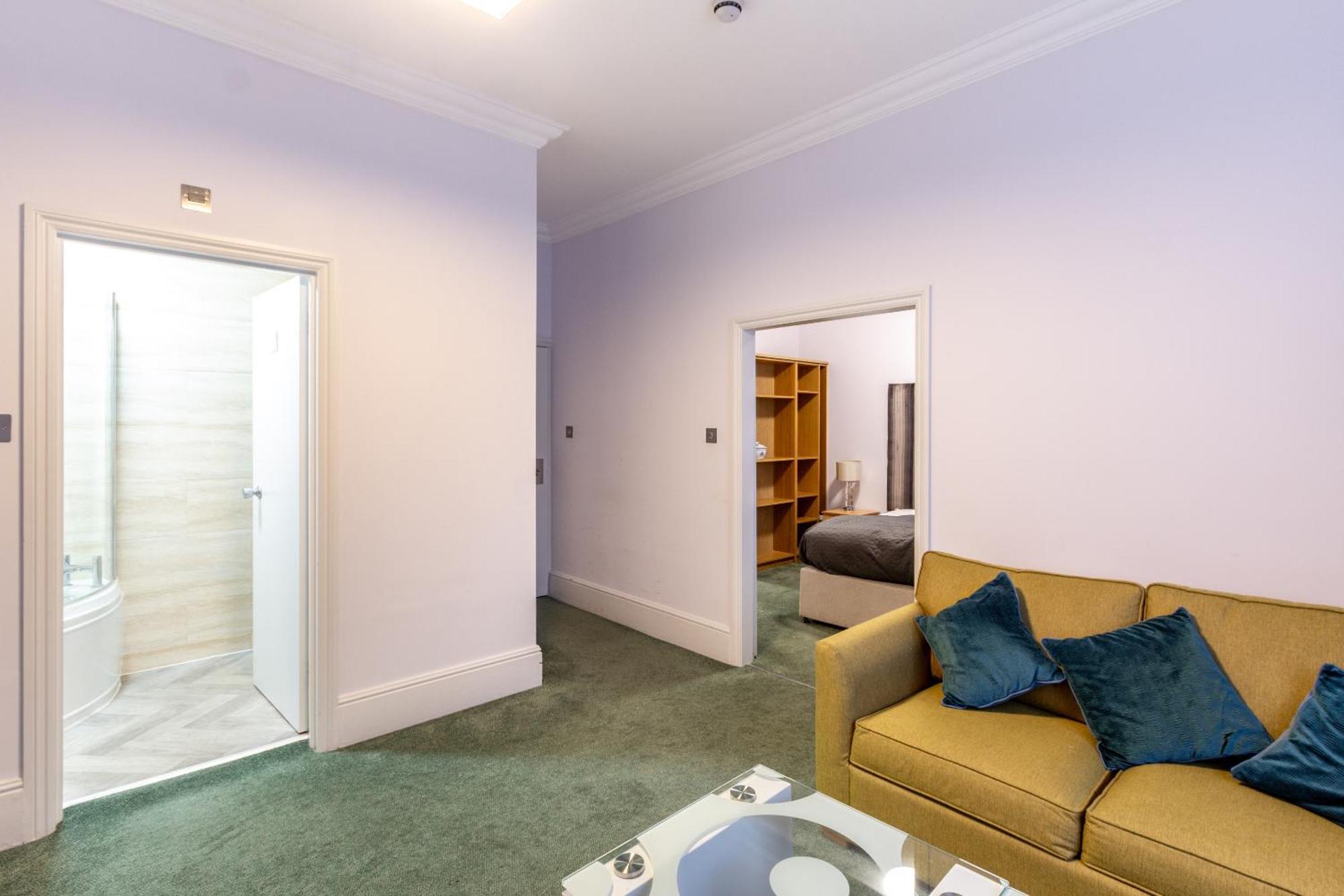 Hotel Gatwick London