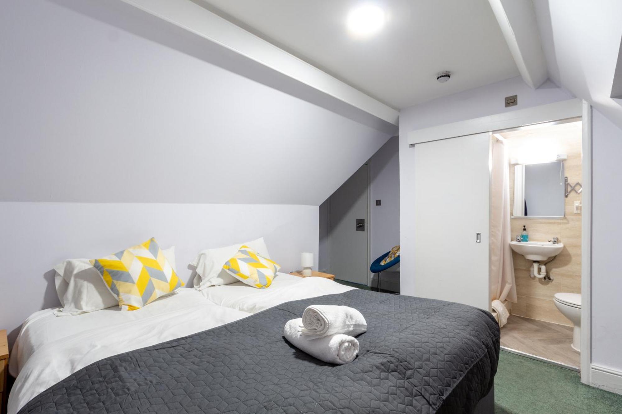 Gatwick Hotel