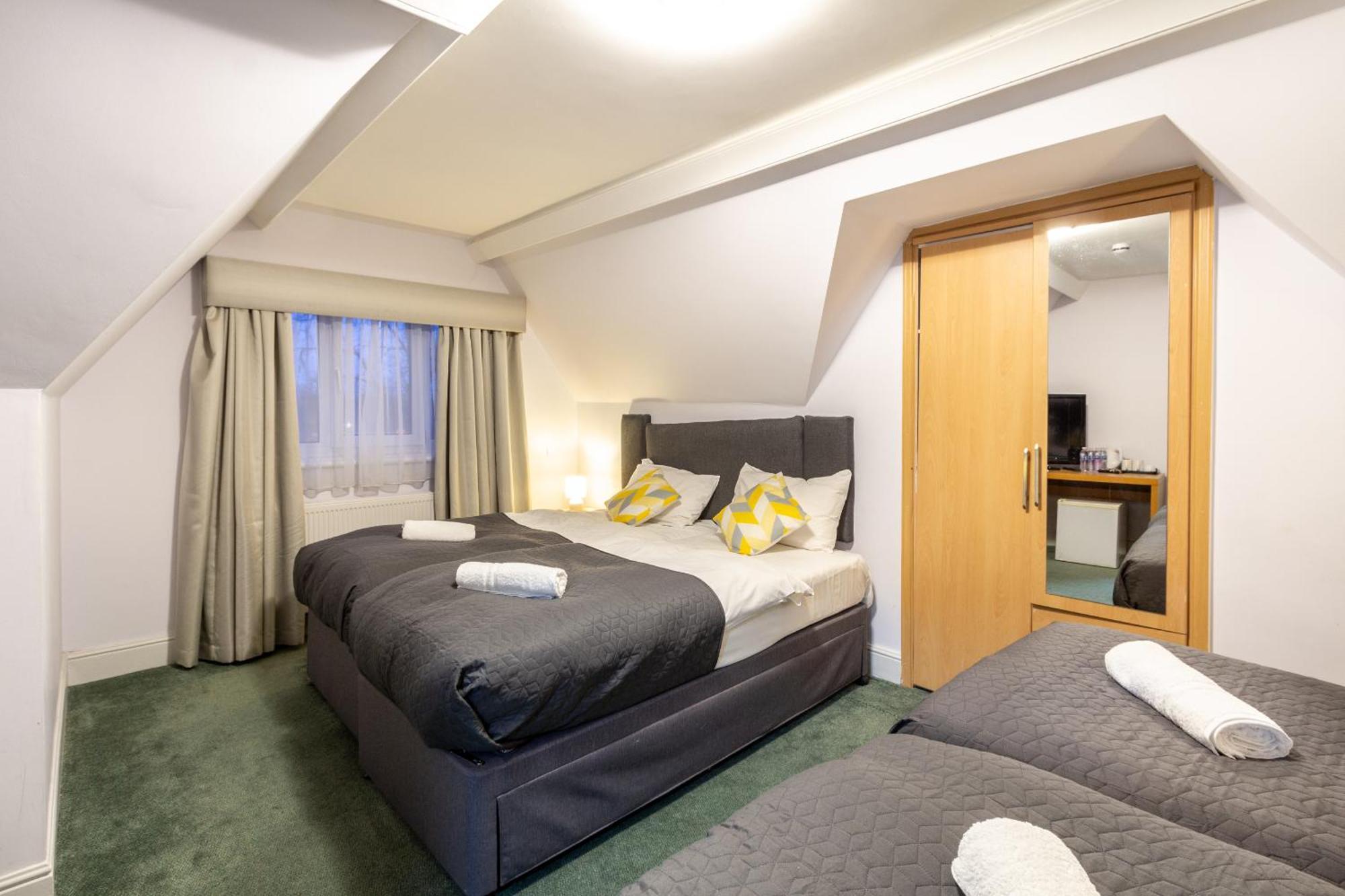 Hotel Gatwick London