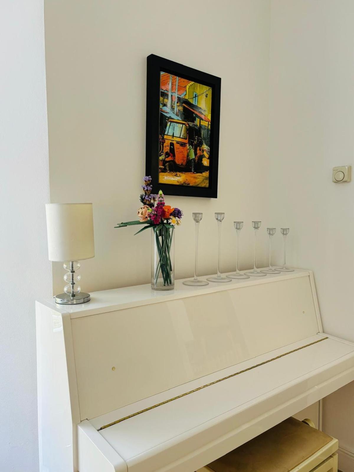Beautiful 2 Bed In Queens Park, Apartment *