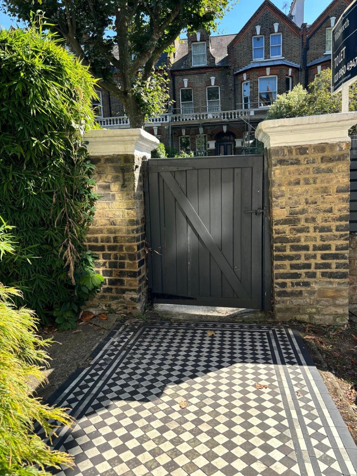 Apartment Beautiful 2 Bed In Queens Park, *