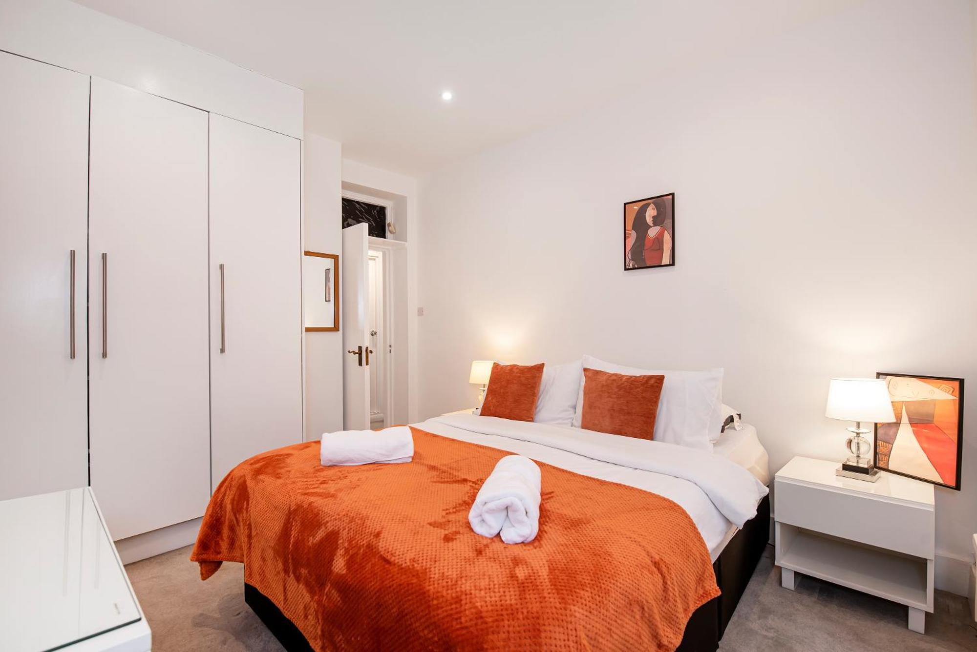 Notting Hill Large 3 Bed London
