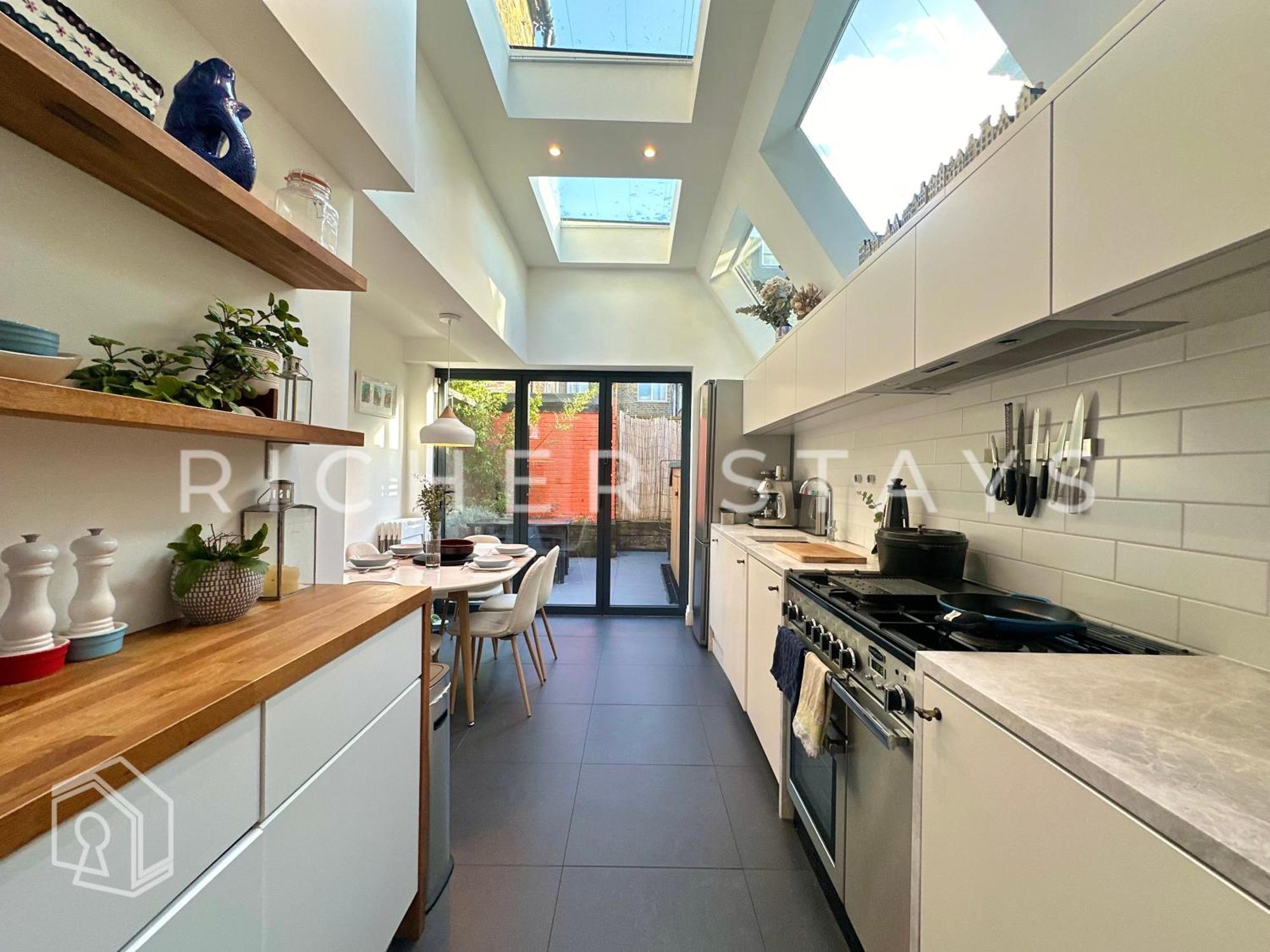 Luxury 2-bedroom Apt, Corporates And Families *