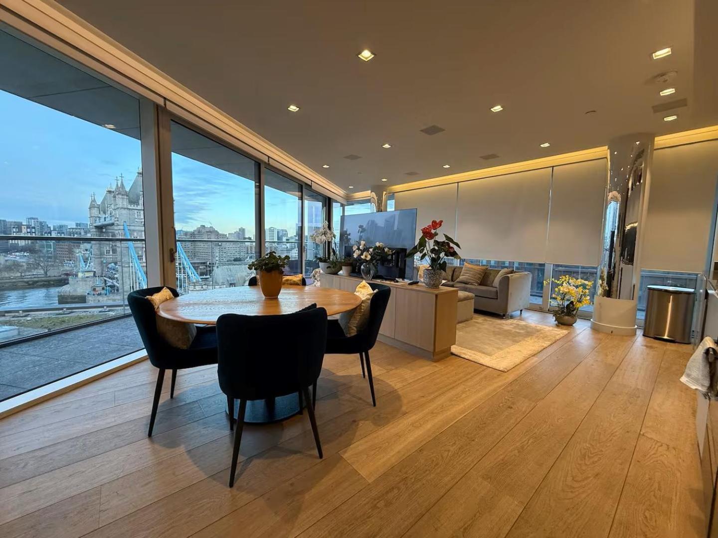 Apartment 4m Pounds Luxury Tower Bridge Direct Views Sleeps 7