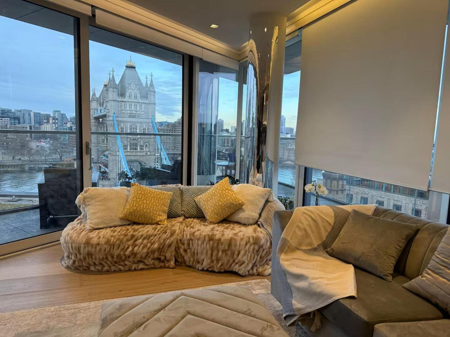 Apartment 4m Pounds Luxury Tower Bridge Direct Views Sleeps 7 *