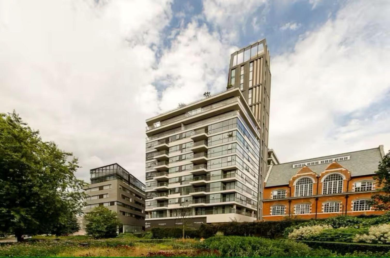 4m Pounds Luxury Tower Bridge Direct Views Sleeps 7 Apartment London