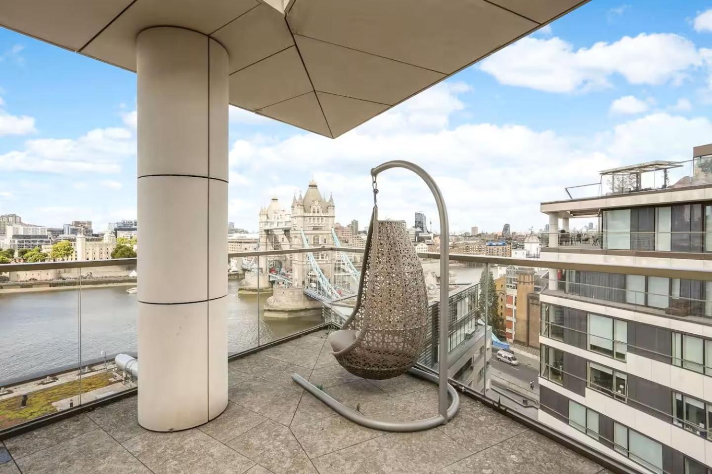 4m Pounds Luxury Tower Bridge Direct Views Sleeps 7 London