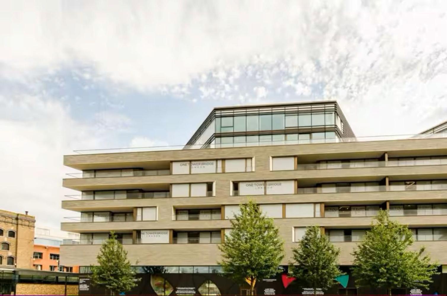 4m Pounds Luxury Tower Bridge Direct Views Sleeps 7 Apartment