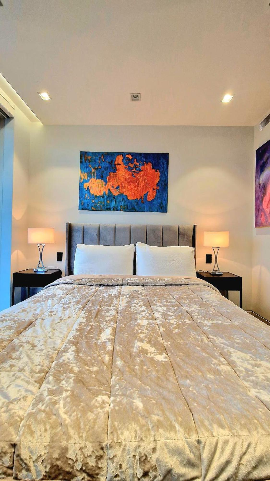 4m Pounds Luxury Tower Bridge Direct Views Sleeps 7 Apartment