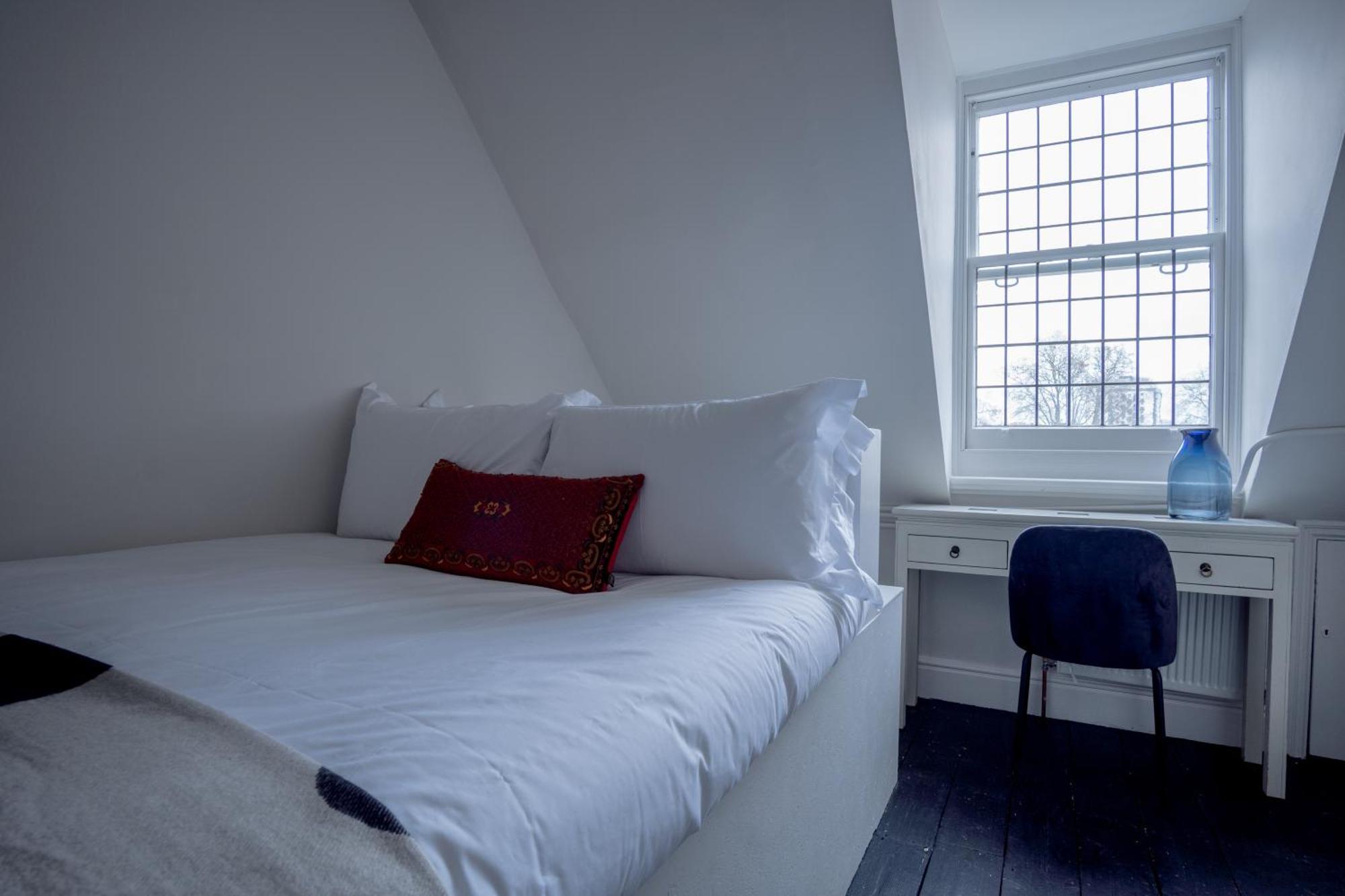 The Egerton - Luxury *