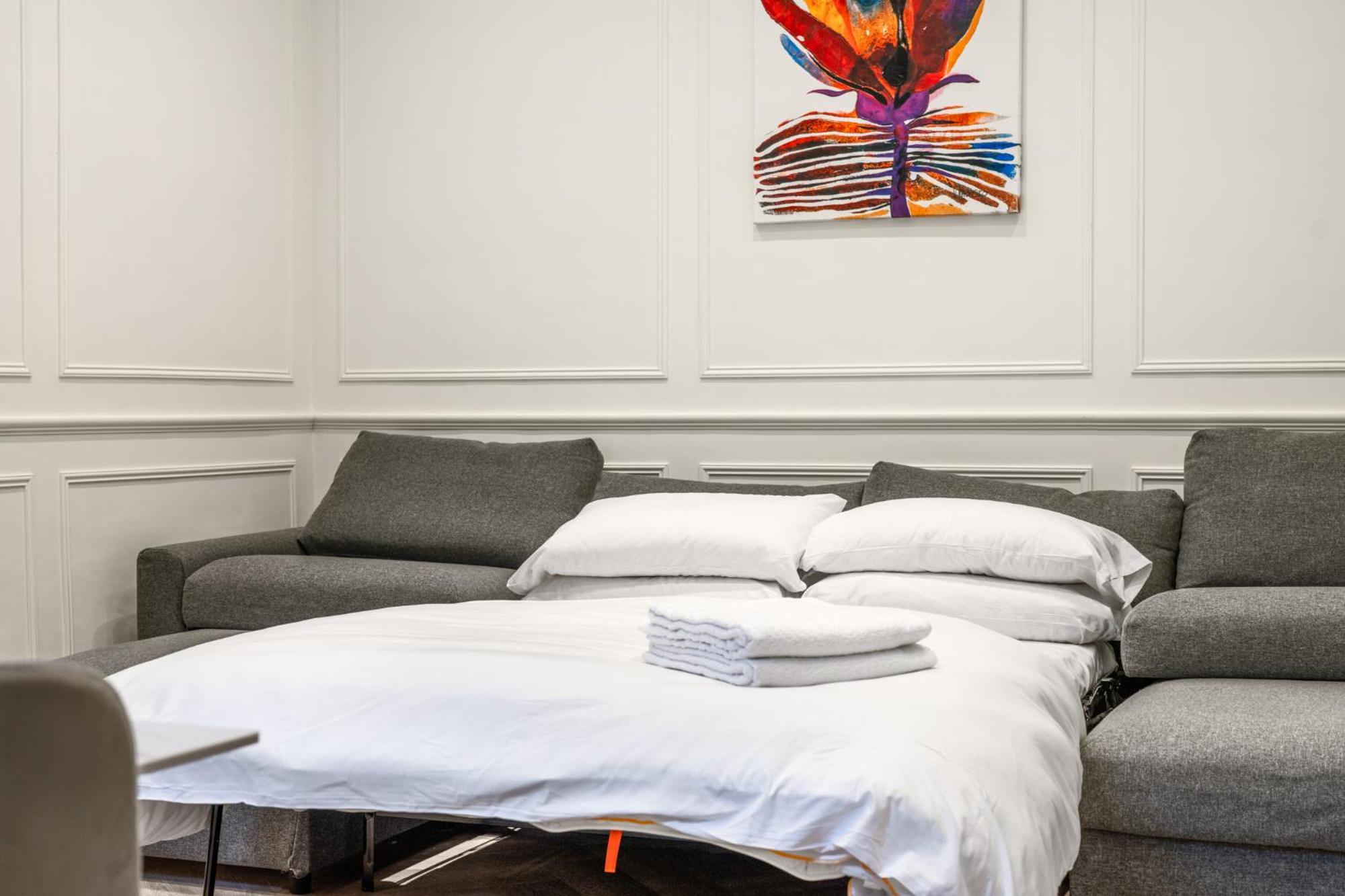 Pimlico Brand New Luxury Apartment