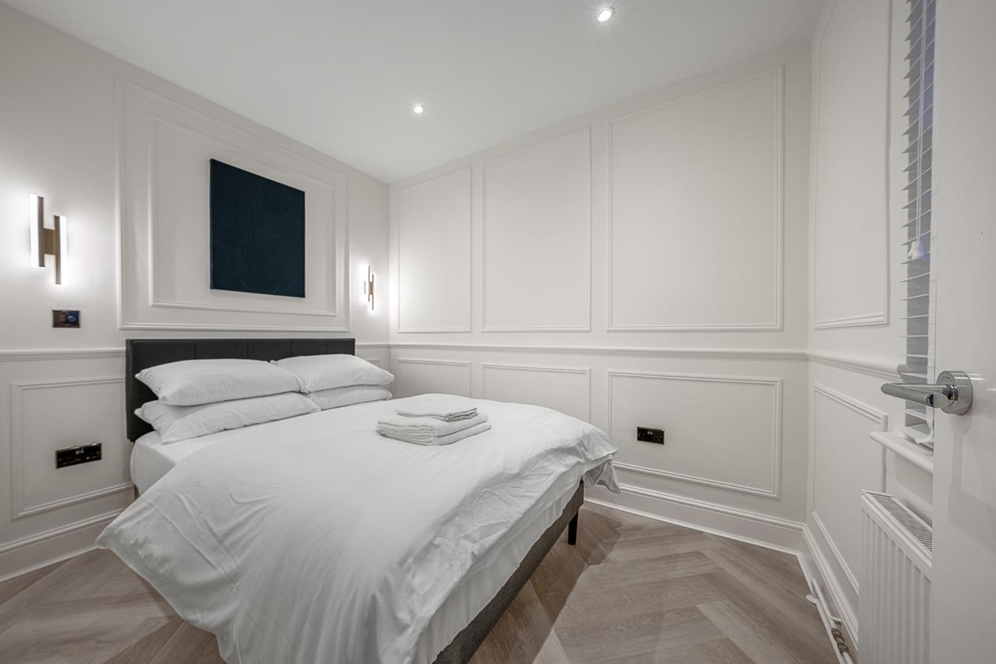 Pimlico Brand New Luxury *
