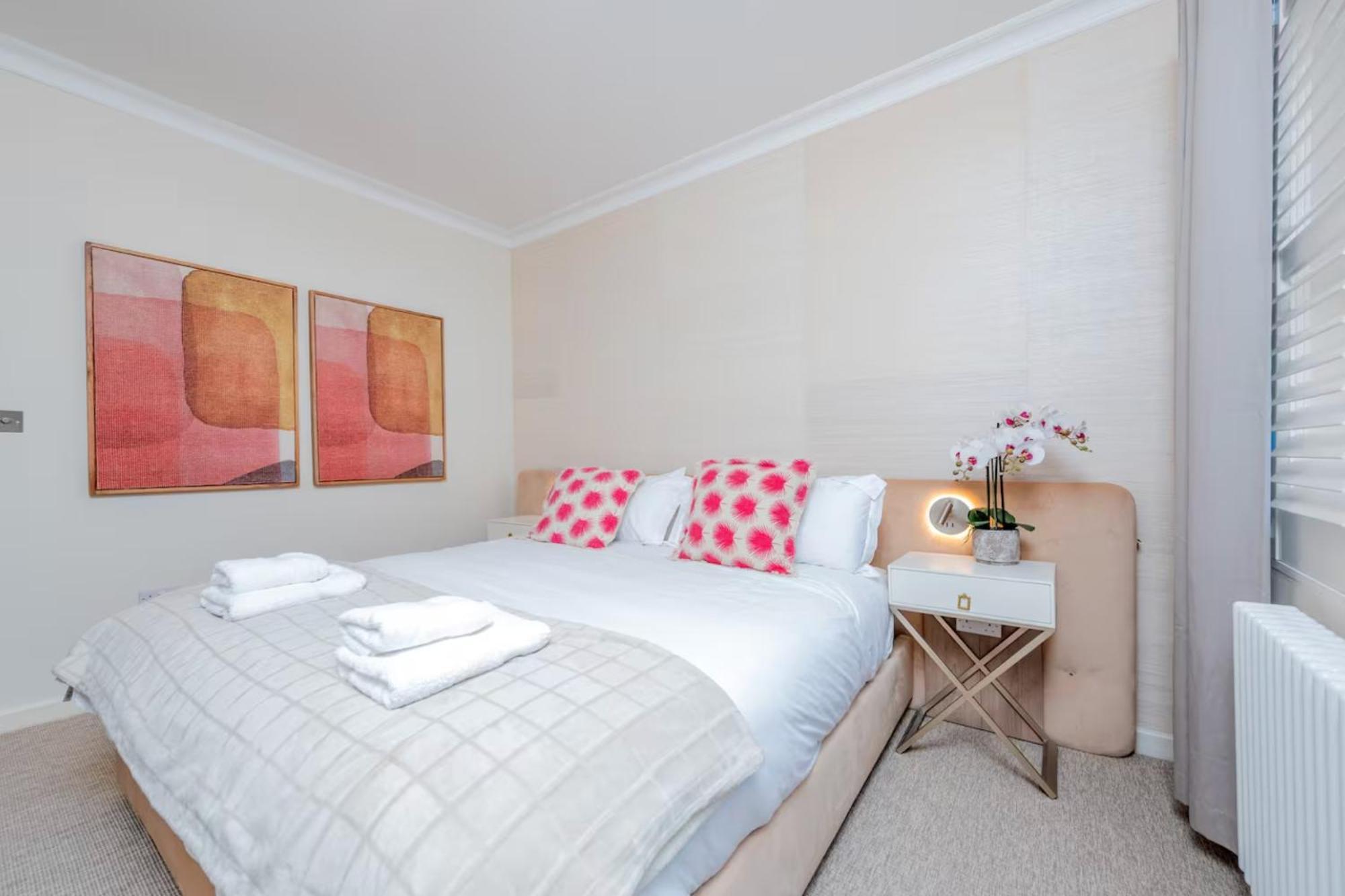 New 2bed - 20min To - Free Parking - Petsok Apartment