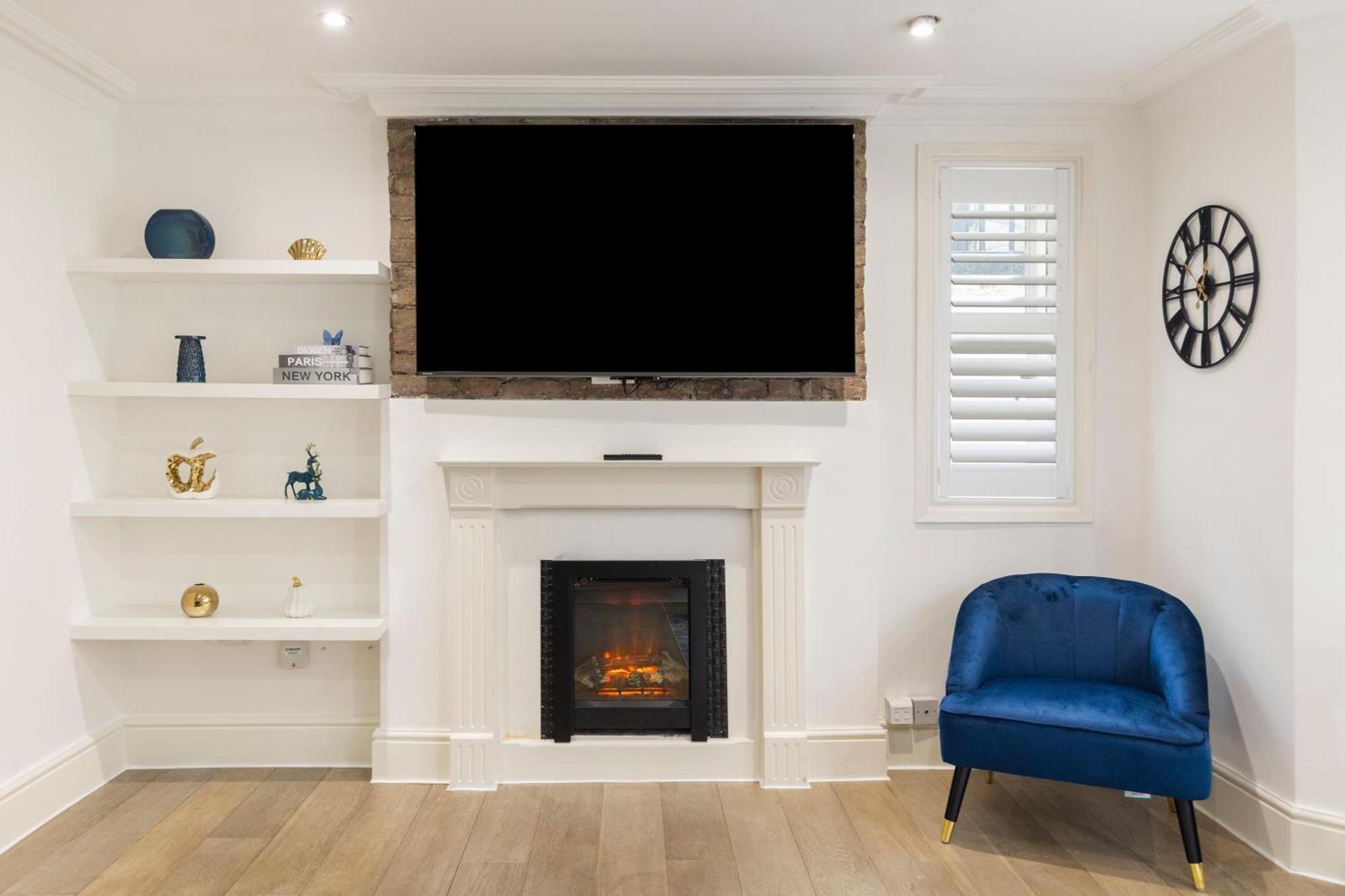 Stylish 2 Bedroom Flat In Prime Location Up To 5 Guests Apartment *