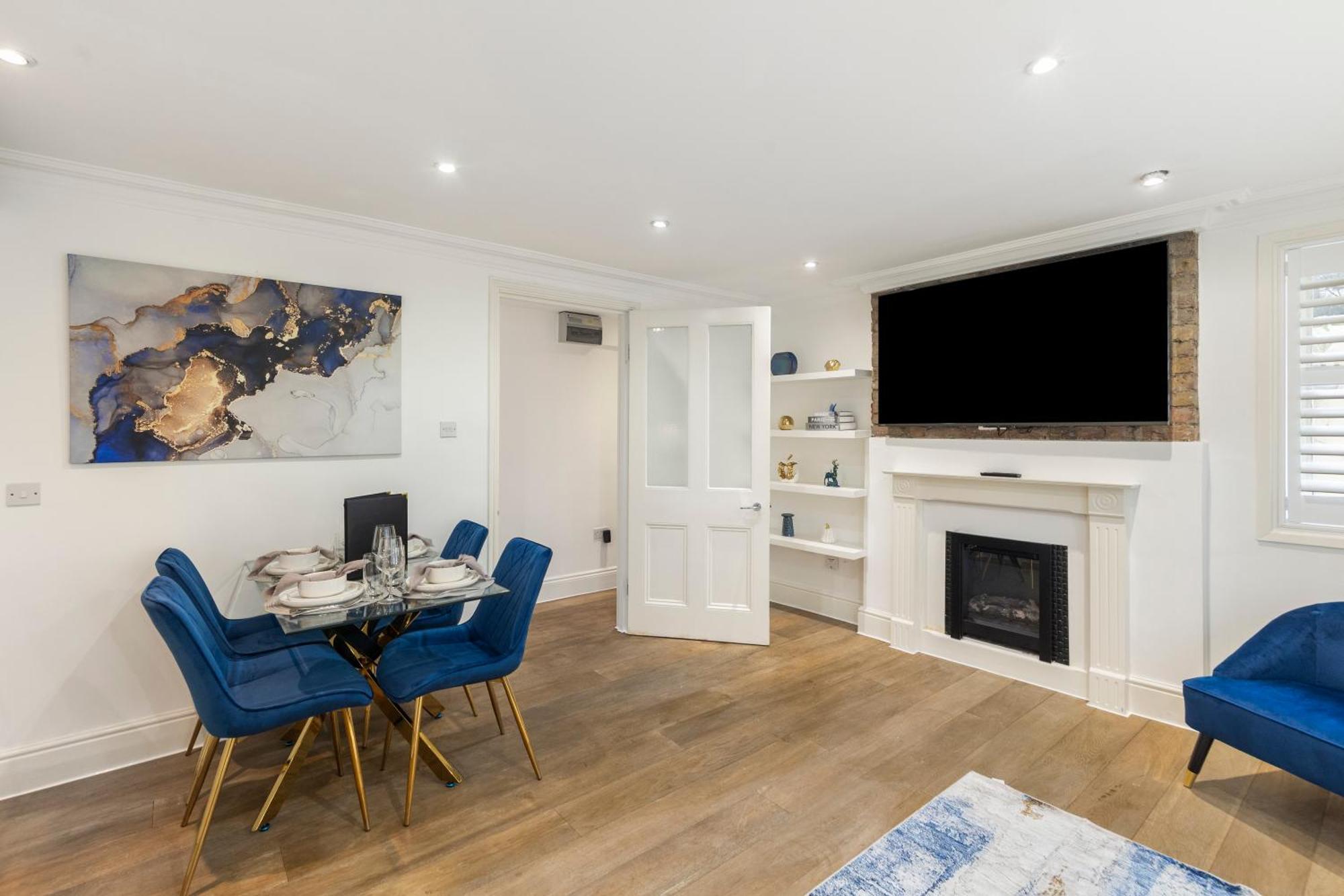Stylish 2 Bedroom Flat In Prime Location Up To 5 Guests * London