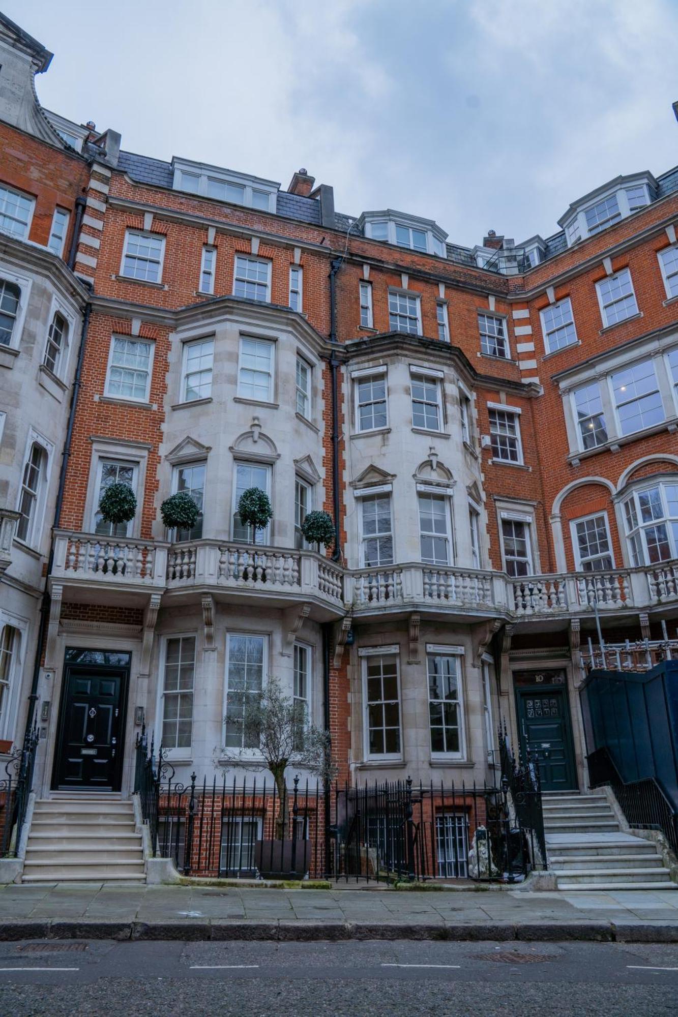Apartment The Egerton - Luxury London