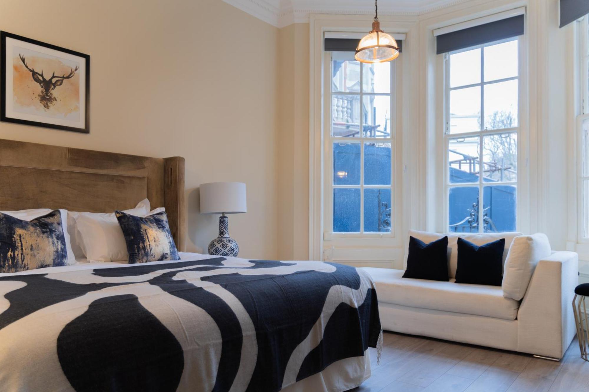 Apartment The Egerton - Luxury London